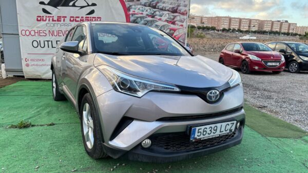 TOYOTA C-HR 1.8 VVT-i 16V Hybrid 99 cv Transmisión automática - Imagen 2