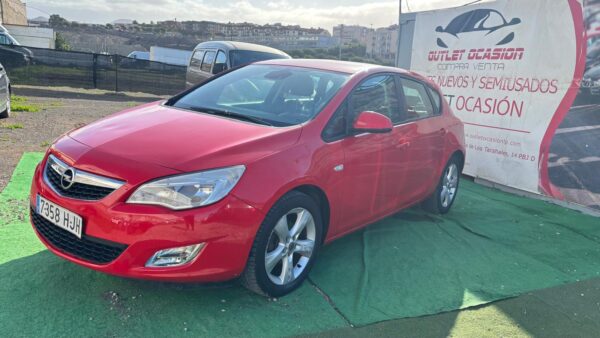 OPEL Astra J 1.4 Turbo 140cv - Imagen 3