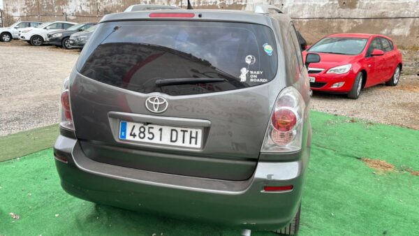 TOYOTA Corolla Verso 1.8 VVTi 129cv - Imagen 7