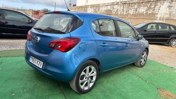 OPEL Corsa E 5 Puertas 1.4 i 16V S&S 90 cv - Imagen 6