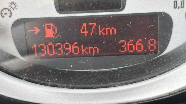 MINI 2 Clubman (R55) 1.6 i Familiar 175 cv - Imagen 8