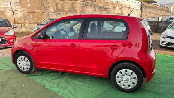 VOLKSWAGEN UP Fase 2 5 Puerta 1.0 i 12V 60 cv   - Imagen 4