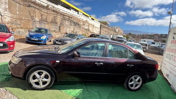 HYUNDAI Sonata 2.4 i 161cv - Imagen 5