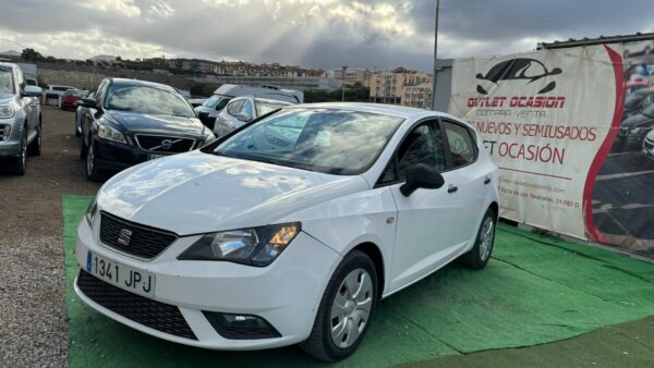 SEAT Ibiza V Berlina 5 Puertas 1.4 TDI 12V 90 cv - Imagen 2