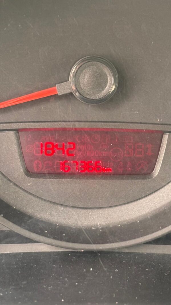 VW up! 1.0 Gasolina 60cv - Imagen 8
