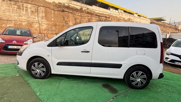 CITROËN Berlingo Familiar 1.6 HDi FAP 16V 75 cv - Imagen 4