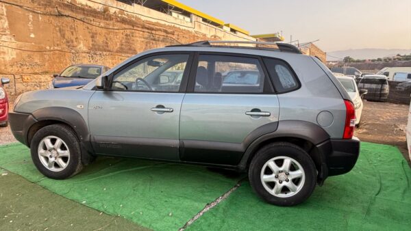 HYUNDAI Tucson 2.0 CRDi 113cv - Imagen 4