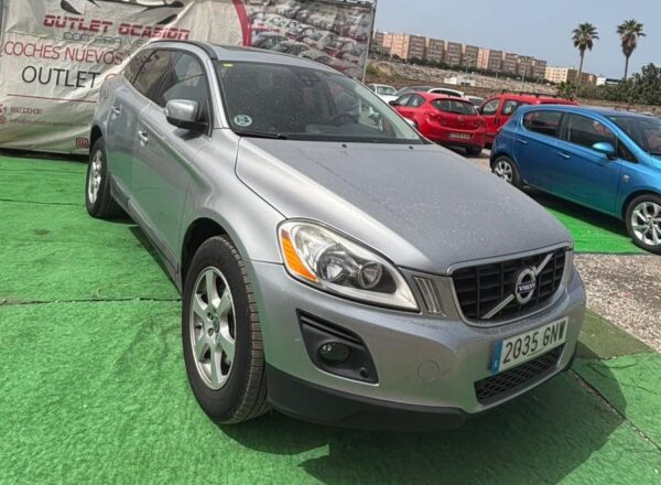 VOLVO XC60 AWD 2.4 TDi AWD SUV Geartronic-6 163 - Imagen 3