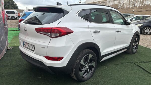 HYUNDAI Tucson III 1.7 CRDi 2WD 16V DCT7 S&S 141 cv - Imagen 7