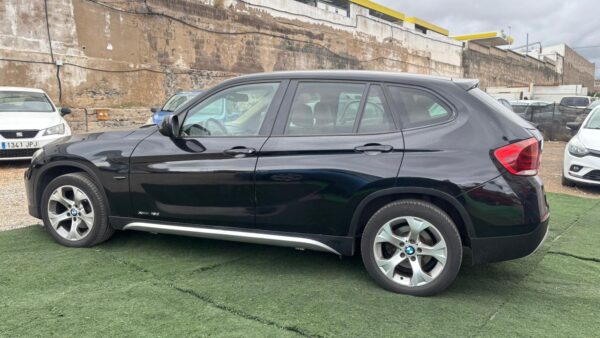 BMW X1 (E84) sDrive 18d 2.0 d 16V DPF 143 cv - Imagen 4