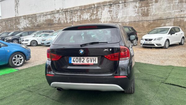 BMW X1 (E84) sDrive 18d 2.0 d 16V DPF 143 cv - Imagen 7