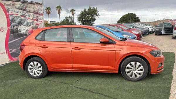 VOLKSWAGEN Polo VI 1.0 TSI 12V BlueMotion 95 cv - Imagen 4