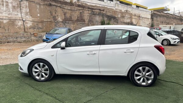 OPEL Corsa E 5 Puertas 1.4 i 16V 90 cv - Imagen 5