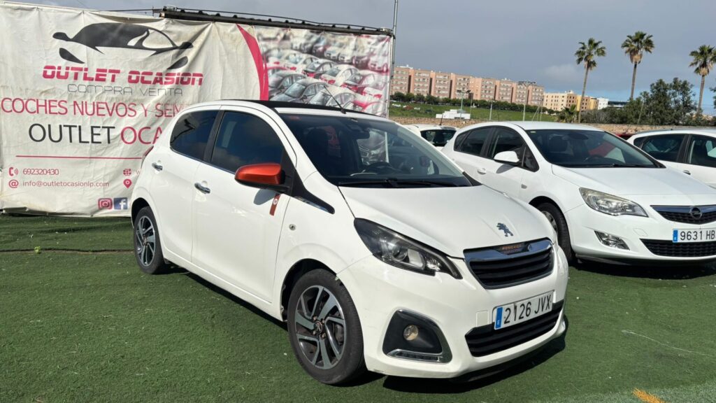 PEUGEOT 108 Roland Garros
