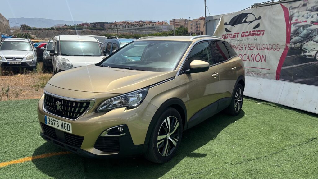 PEUGEOT 5008