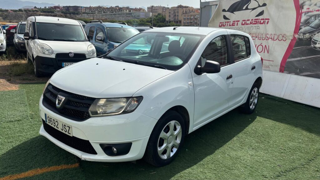 DACIA SANDERO